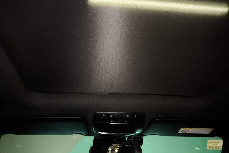 Used Mercedes-Benz GLC 2017 GLC 200 4MATIC Headliner
