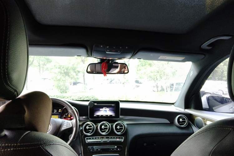 Used Mercedes-Benz GLC 2017 GLC 260 4MATIC Dynamic Edition Headliner