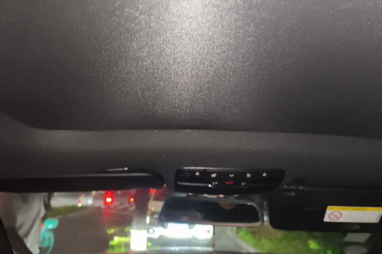 Used Mercedes-Benz GLC 2017 GLC 260 4MATIC Dynamic Edition Headliner