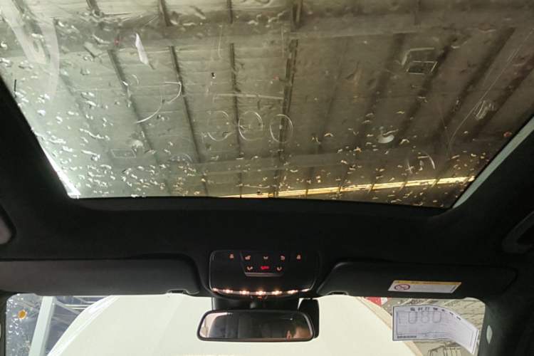 Used Mercedes-Benz GLC 2017 GLC 260 4MATIC Luxury Model Headliner