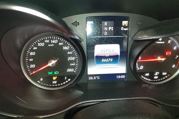 Used Mercedes-Benz GLC 2017 GLC 260 4MATIC Dynamic Edition Instrument Cluster