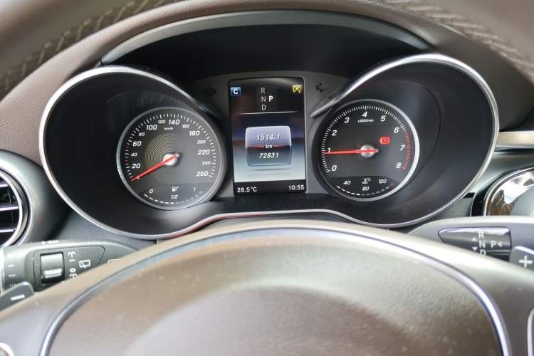Used Mercedes-Benz GLC 2017 GLC 260 4MATIC Dynamic Edition Instrument Cluster