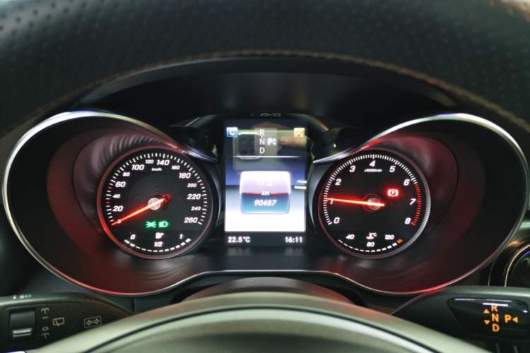Used Mercedes-Benz GLC 2017 GLC 260 4MATIC Dynamic Edition Instrument Cluster