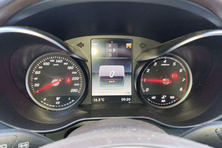 Used Mercedes-Benz GLC 2017 GLC 260 4MATIC Dynamic Edition Instrument Cluster