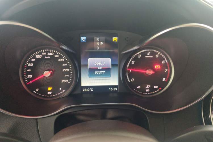 Used Mercedes-Benz GLC 2017 GLC 260 4MATIC Luxury Model Instrument Cluster