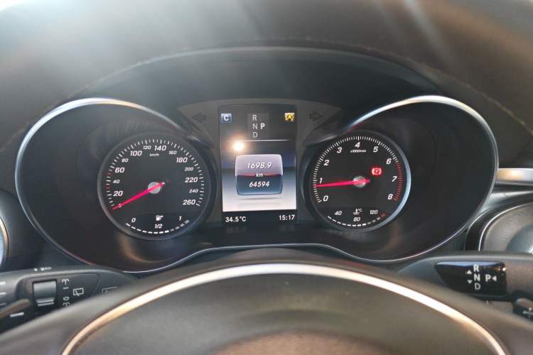 Used Mercedes-Benz GLC 2017 GLC 300 4MATIC Sport Edition Instrument Cluster