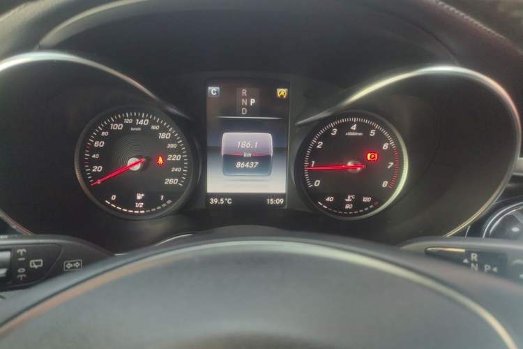 Used Mercedes-Benz GLC 2017 GLC 260 4MATIC Dynamic Edition Instrument Cluster