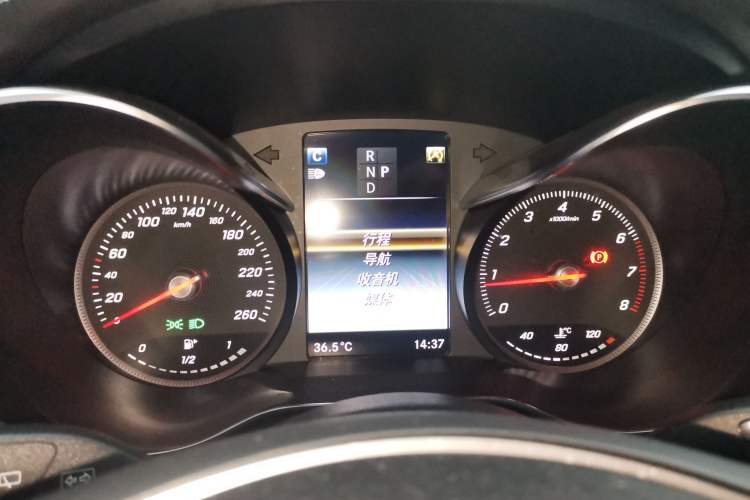 Used Mercedes-Benz GLC 2017 GLC 300 4MATIC Sport Edition Instrument Cluster