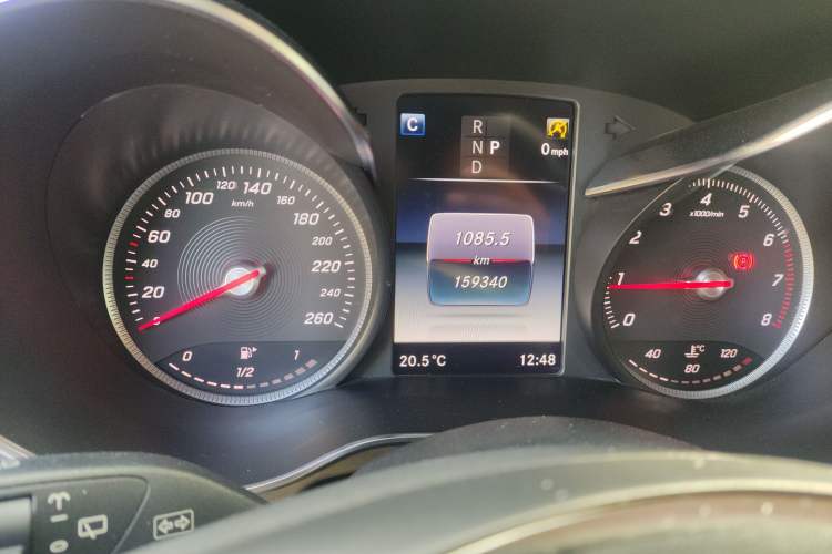 Used Mercedes-Benz GLC 2017 GLC 260 4MATIC Dynamic Edition Instrument Cluster