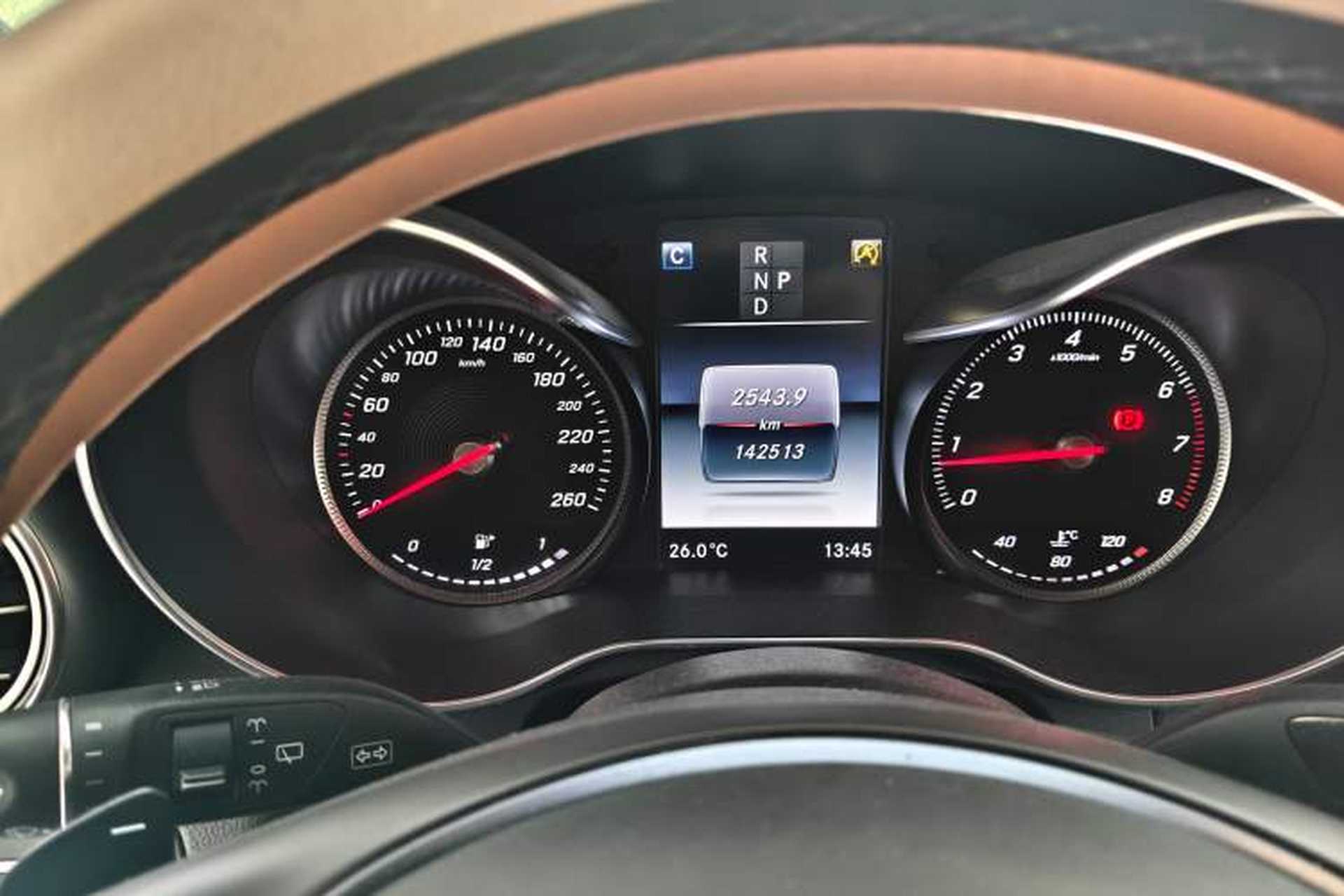 Used Mercedes-Benz GLC 2017 GLC 300 4MATIC Sport Edition Instrument Cluster