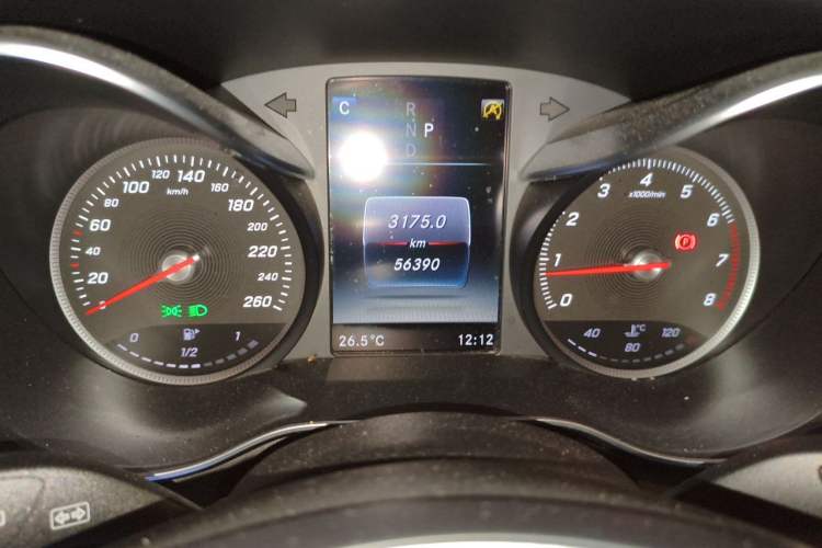Used Mercedes-Benz GLC 2017 GLC 260 4MATIC Luxury Model Instrument Cluster