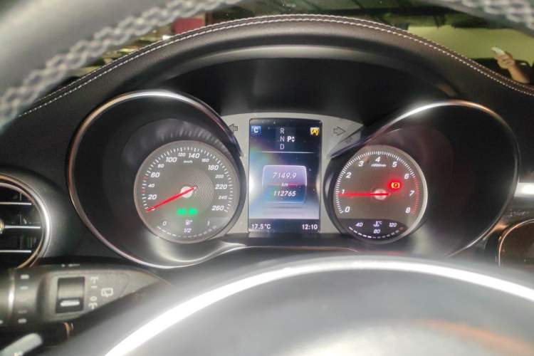 Used Mercedes-Benz GLC 2017 GLC 260 4MATIC Dynamic Edition Instrument Cluster