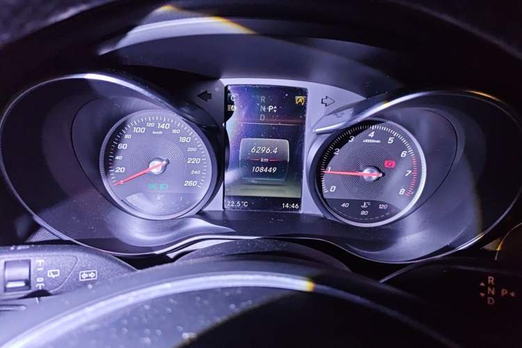 Used Mercedes-Benz GLC 2017 GLC 300 4MATIC Sport Edition Instrument Cluster