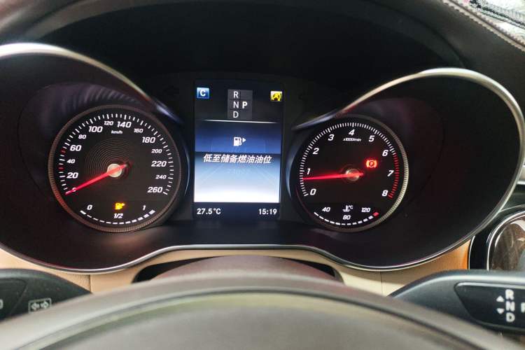 Used Mercedes-Benz GLC 2017 GLC 260 4MATIC Luxury Model Instrument Cluster