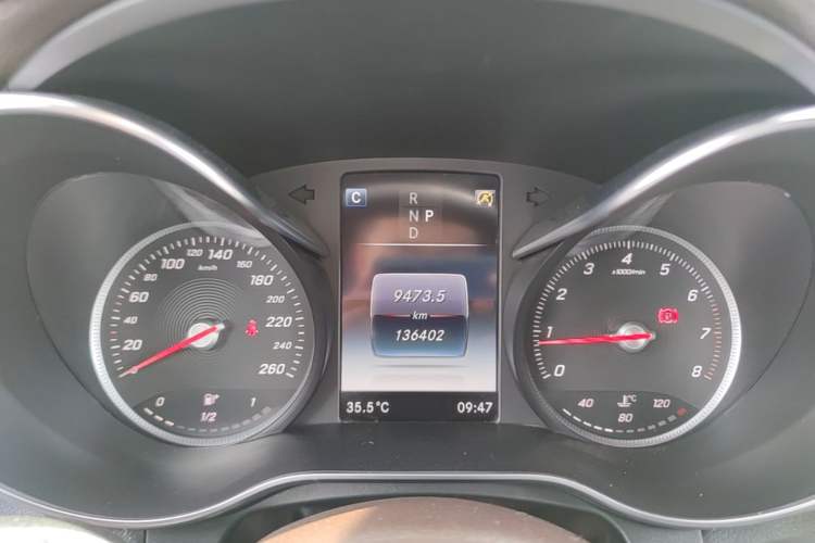 Used Mercedes-Benz GLC 2017 GLC 300 4MATIC Sport Edition Instrument Cluster