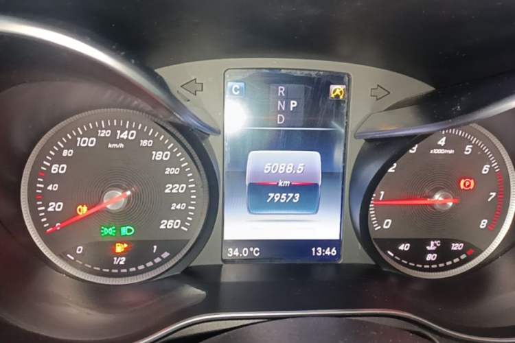 Used Mercedes-Benz GLC 2017 GLC 260 4MATIC Dynamic Edition Instrument Cluster
