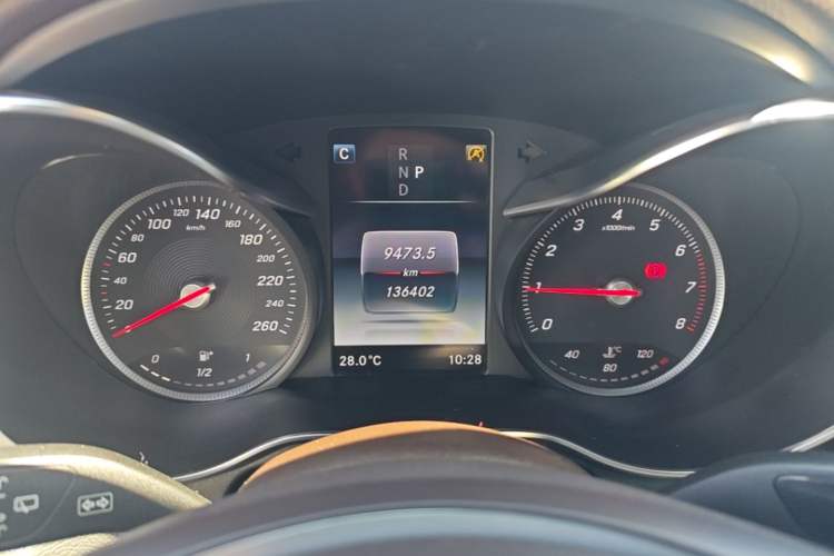 Used Mercedes-Benz GLC 2017 GLC 300 4MATIC Sport Edition Instrument Cluster
