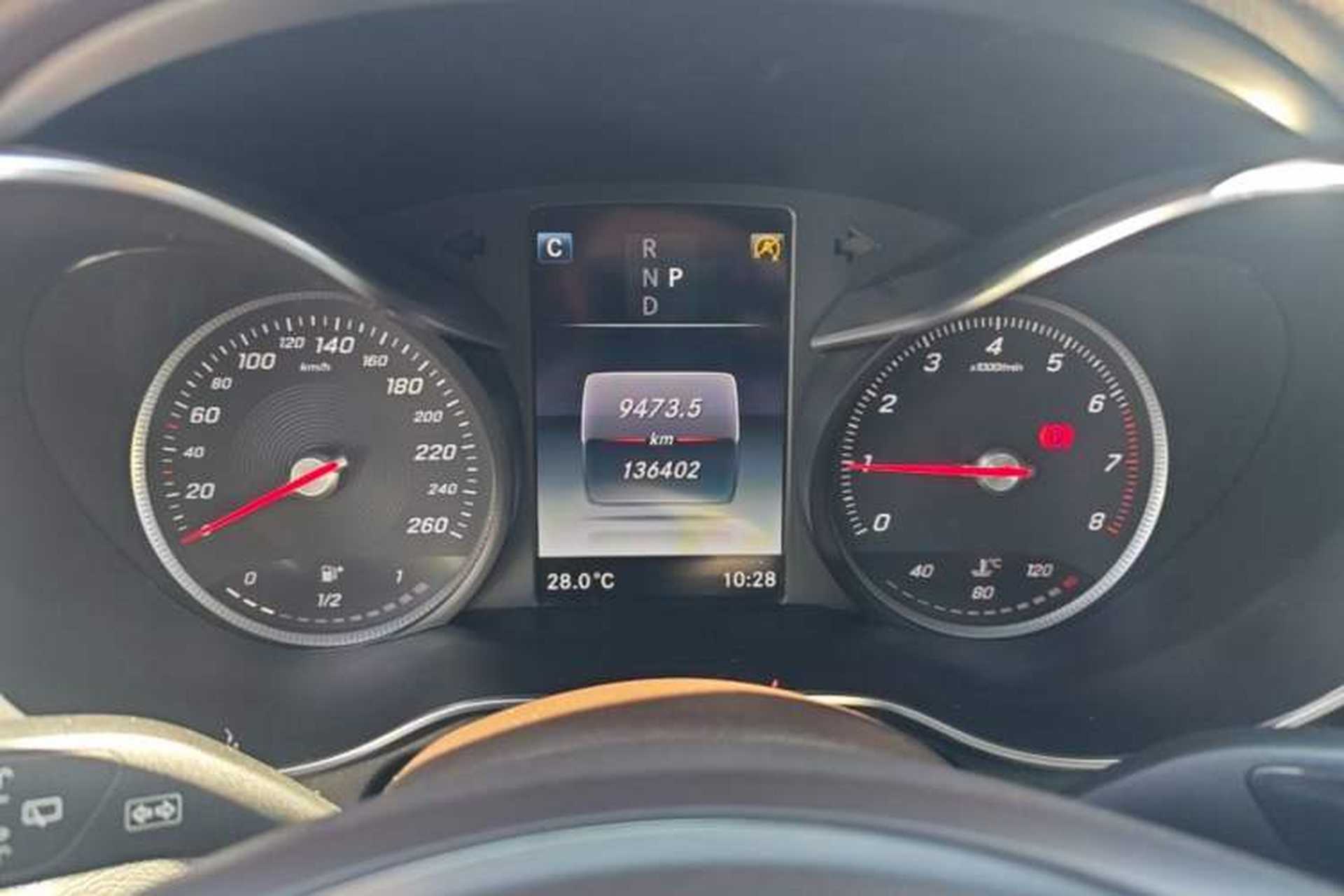 Used Mercedes-Benz GLC 2017 GLC 300 4MATIC Sport Edition Instrument Cluster