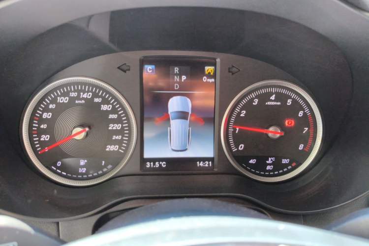 Used Mercedes-Benz GLC  Instrument Cluster