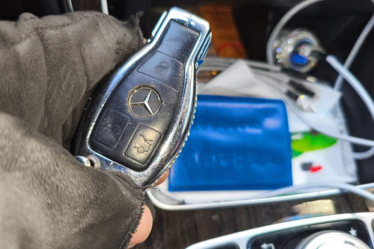Used Mercedes-Benz GLC 2017 GLC 260 4MATIC Luxury Model Interior 1