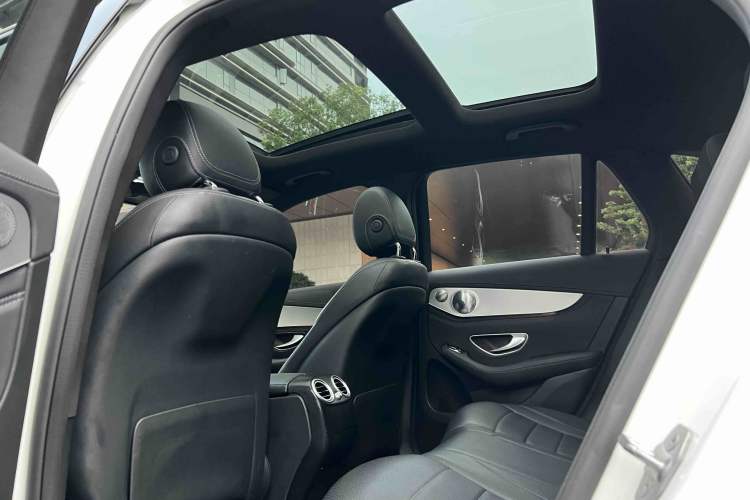 Used Mercedes-Benz GLC 2017 GLC 200 4MATIC Interior 7