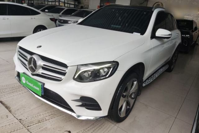 Used Mercedes-Benz GLC 2017 GLC 300 4MATIC Luxury Model