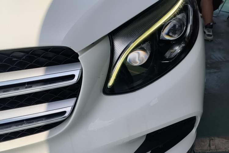 Used Mercedes-Benz GLC 2017 GLC 300 4MATIC Sport Edition Left Front Headlight