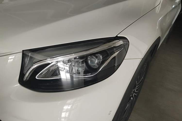 Used Mercedes-Benz GLC 2017 GLC 260 4MATIC Dynamic Edition Left Front Headlight