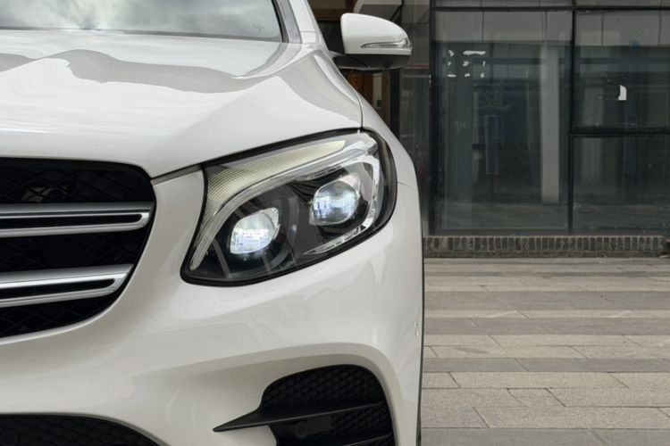 Used Mercedes-Benz GLC 2017 GLC 300 4MATIC Sport Edition Left Front Headlight