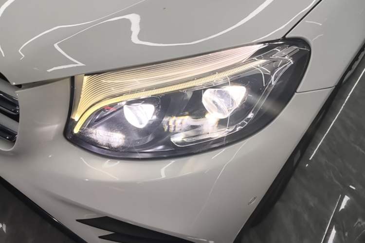 Used Mercedes-Benz GLC 2017 GLC 300 4MATIC Sport Edition Left Front Headlight