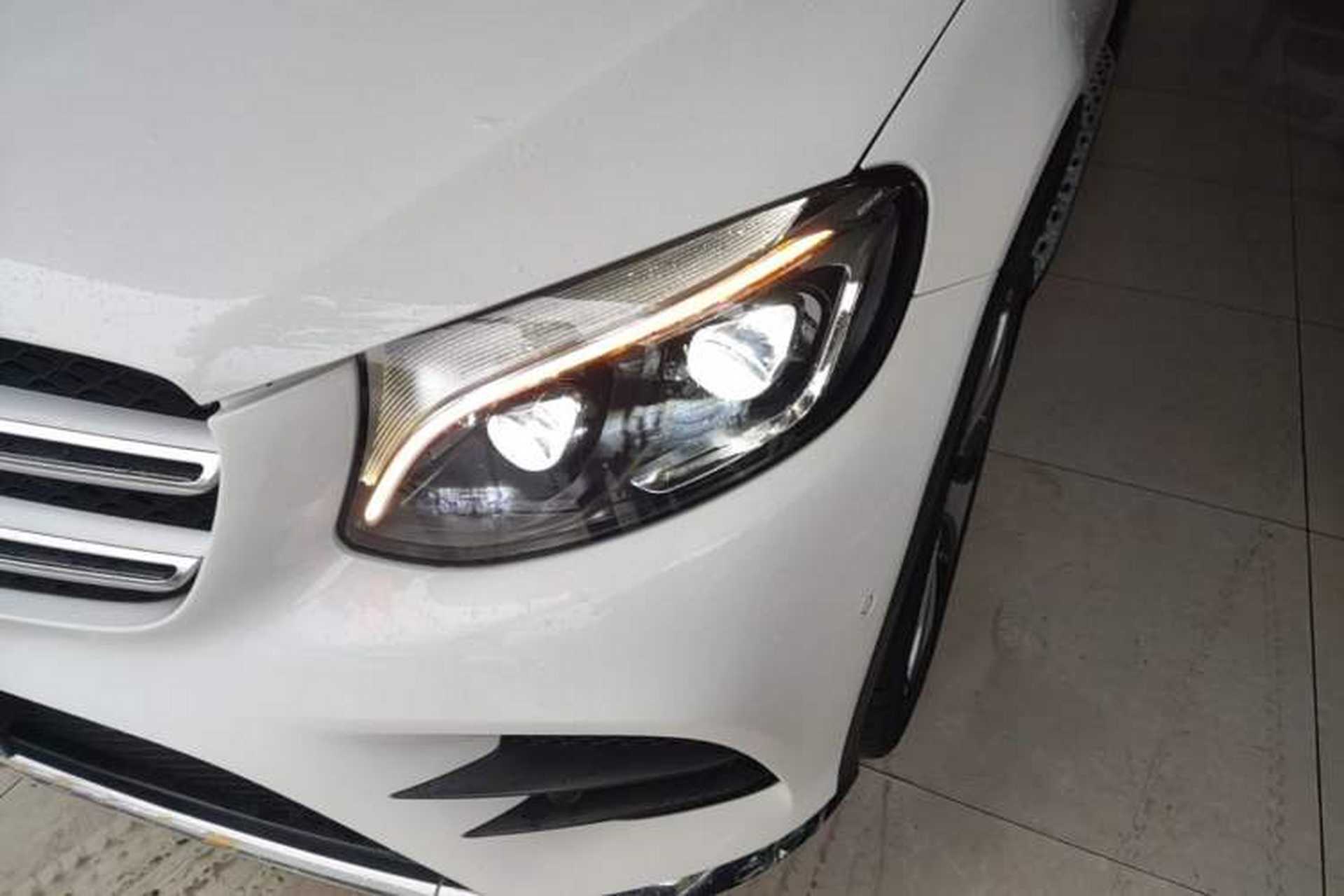 Used Mercedes-Benz GLC 2017 GLC 300 4MATIC Luxury Model Left Front Headlight
