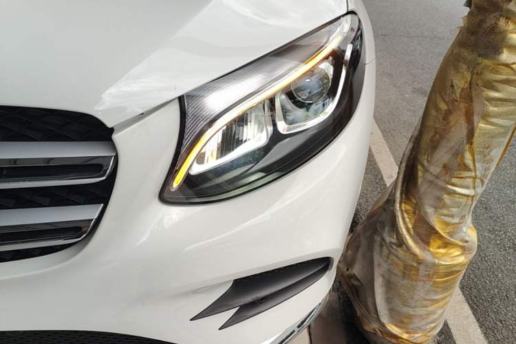 Used Mercedes-Benz GLC 2017 GLC 260 4MATIC Luxury Model Left Front Headlight