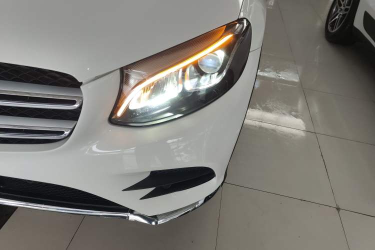 Used Mercedes-Benz GLC 2017 GLC 260 4MATIC Dynamic Edition Left Front Headlight