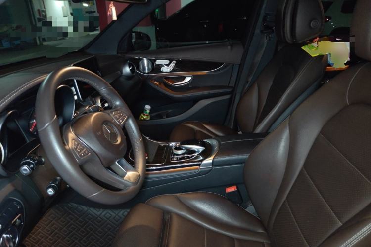 Used Mercedes-Benz GLC 2017 GLC 260 4MATIC Luxury Model Left Front Seat
