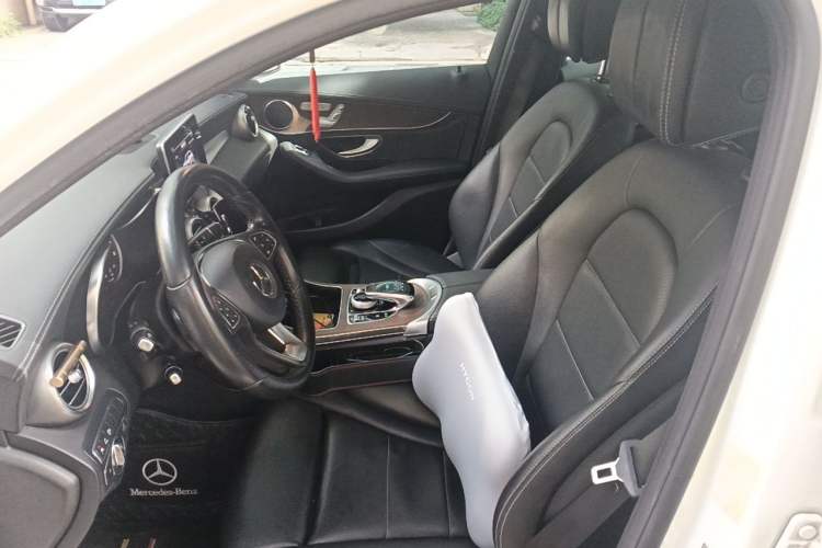 Used Mercedes-Benz GLC 2017 GLC 300 4MATIC Sport Edition Left Front Seat