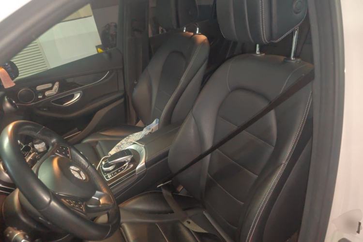 Used Mercedes-Benz GLC 2017 GLC 260 4MATIC Dynamic Edition Left Front Seat