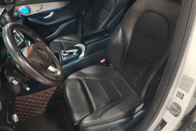 Used Mercedes-Benz GLC 2017 GLC 200 4MATIC Left Front Seat