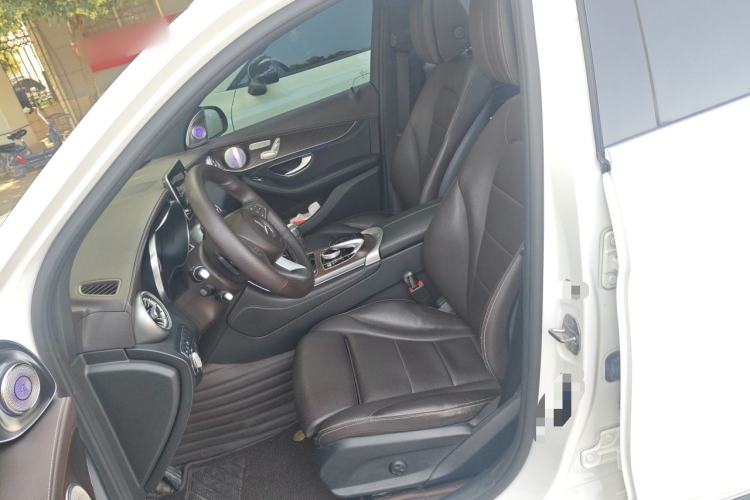 Used Mercedes-Benz GLC 2017 GLC 300 4MATIC Sport Edition Left Front Seat