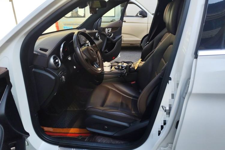 Used Mercedes-Benz GLC 2017 GLC 260 4MATIC Luxury Model Left Front Seat