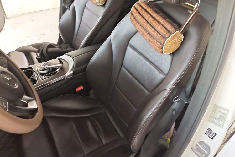 Used Mercedes-Benz GLC 2017 GLC 300 4MATIC Sport Edition Left Front Seat