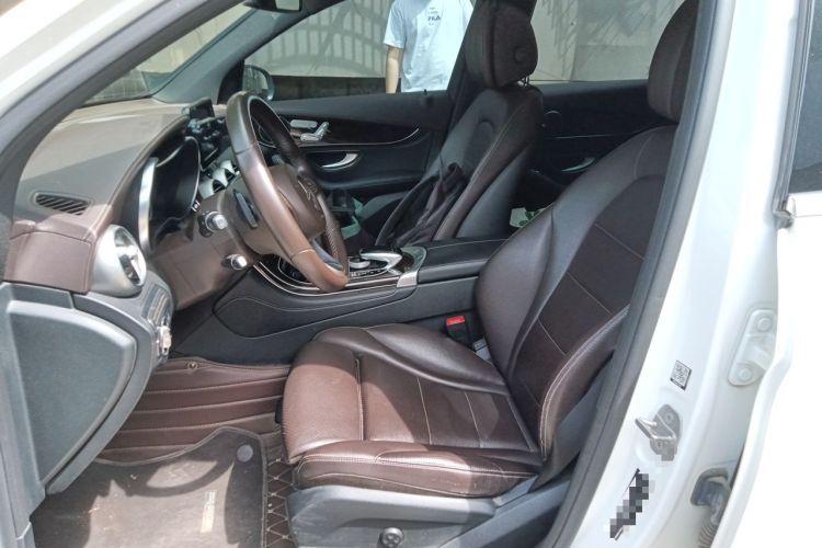 Used Mercedes-Benz GLC 2017 GLC 260 4MATIC Dynamic Edition Left Front Seat