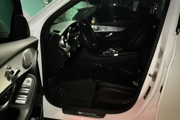 Used Mercedes-Benz GLC 2017 GLC 200 4MATIC Left Front Seat