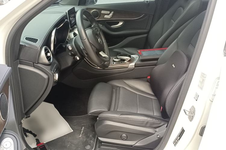 Used Mercedes-Benz GLC 2017 GLC 300 4MATIC Sport Edition Left Front Seat