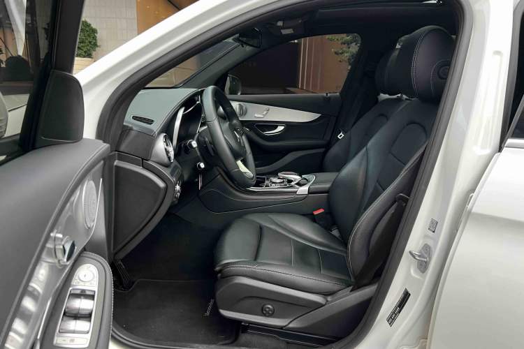 Used Mercedes-Benz GLC 2017 GLC 200 4MATIC Left Front Seat