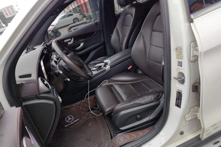 Used Mercedes-Benz GLC 2017 GLC 260 4MATIC Luxury Model Left Front Seat