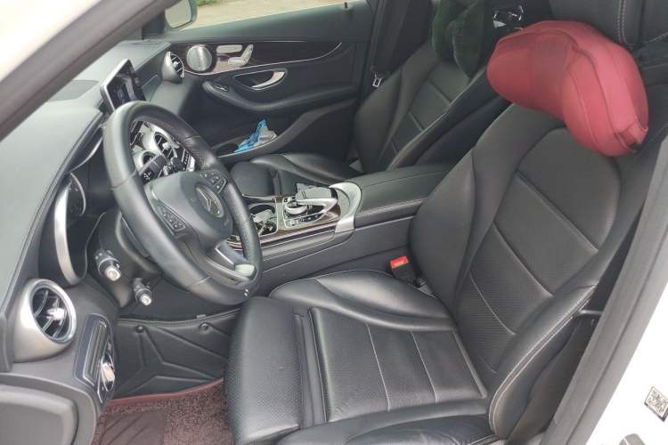 Used Mercedes-Benz GLC 2017 GLC 260 4MATIC Dynamic Edition Left Front Seat