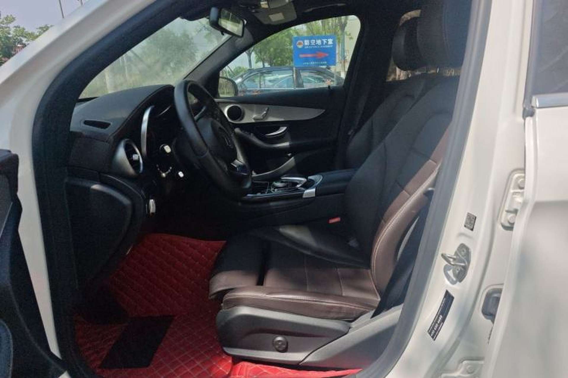 Used Mercedes-Benz GLC 2017 GLC 200 4MATIC Left Front Seat