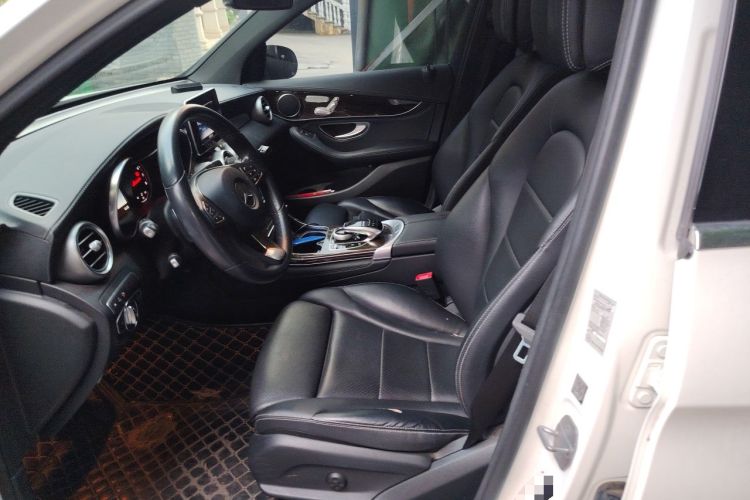 Used Mercedes-Benz GLC 2017 GLC 260 4MATIC Luxury Model Left Front Seat