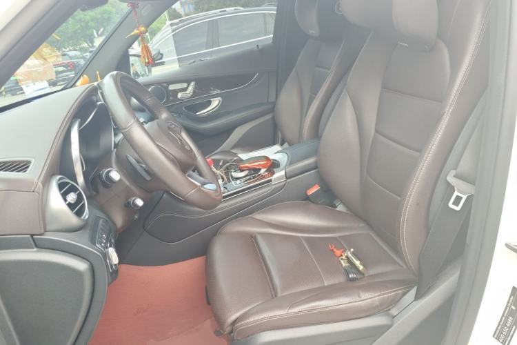 Used Mercedes-Benz GLC 2017 GLC 260 4MATIC Dynamic Edition Left Front Seat