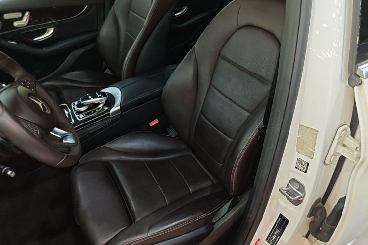 Used Mercedes-Benz GLC 2017 GLC 260 4MATIC Luxury Model Left Front Seat